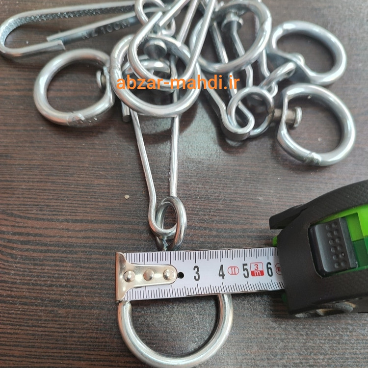 قلاده 2 لایه برزنتی بزرگ طول 6۰ سانتی و عرض 5 سانت با هرزه گرد بزرگ قلاب دار 15 سانتی و زنجیر جوشی گالوانیزه 2/5 متری پک کامل