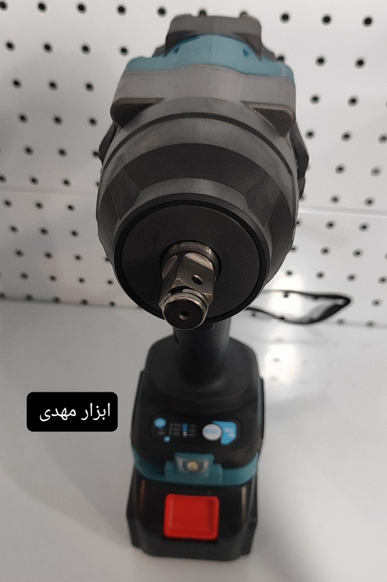 بکس شارژی ۱۱۸ ولت براشلس ماکیتا ۸۰۰ نیوتون ۲ باتری مدل ۹۰۰۶makita