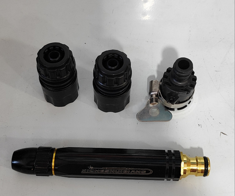 کارواش سر شلنگی 4 تیکه دو سر کوبلینگ نازل برنجی مدل 12mm