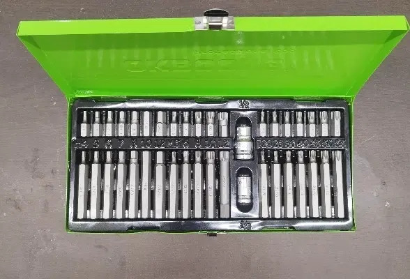 جعبه بیت ۴۰ پارچه بلند ستاره آلن و شیش گوش OKBONS مدل HX682140 جعبه فلزی جنس کروم وانادیوم حک شده