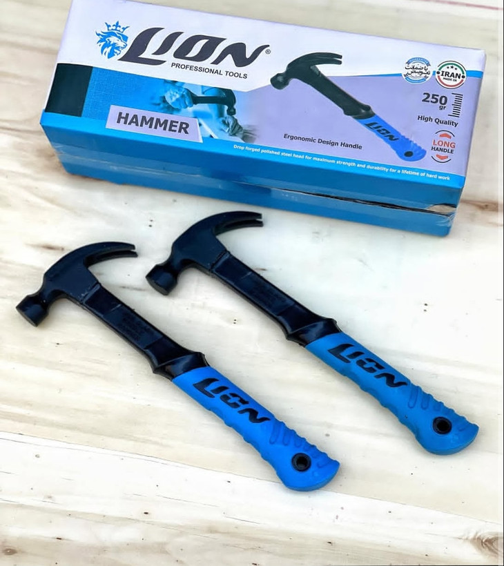 چکش دوشاخ میخ کش 750گرمی فولادی لیون مدل HAMMER