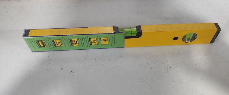 تراز 40 سانتی مگنتی طرح اسلوانی موبینیس مدل LAGB3V040